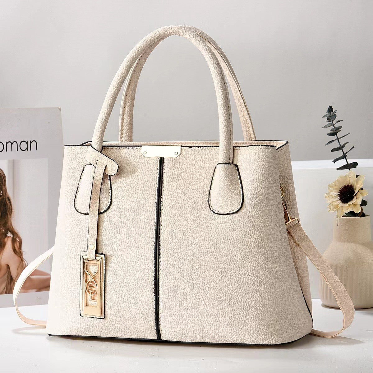 Women's Large Capacity Handbag with Shoulder Strap