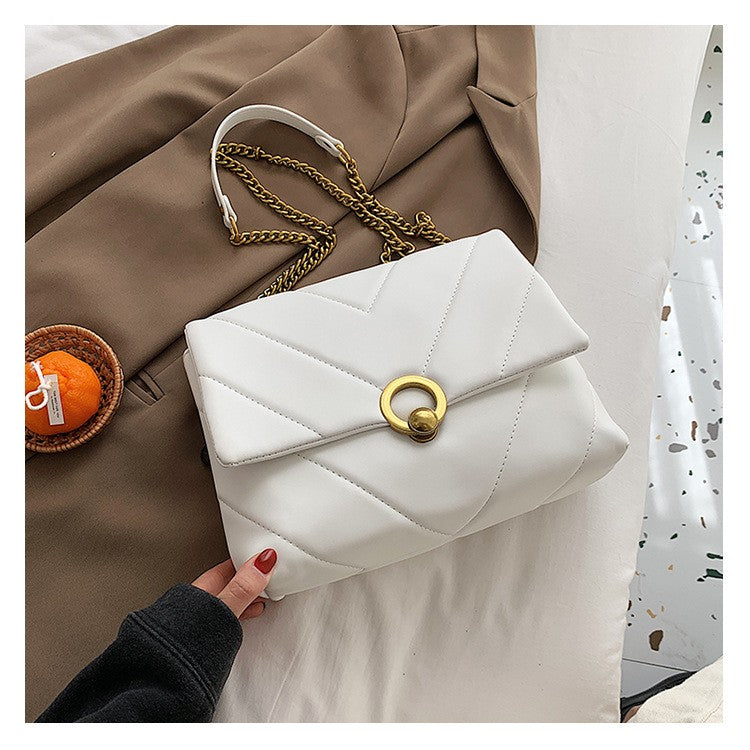 Elegant Chain Shoulder Bag