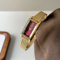 Elegante Damenuhr mit geflochtenem Armband