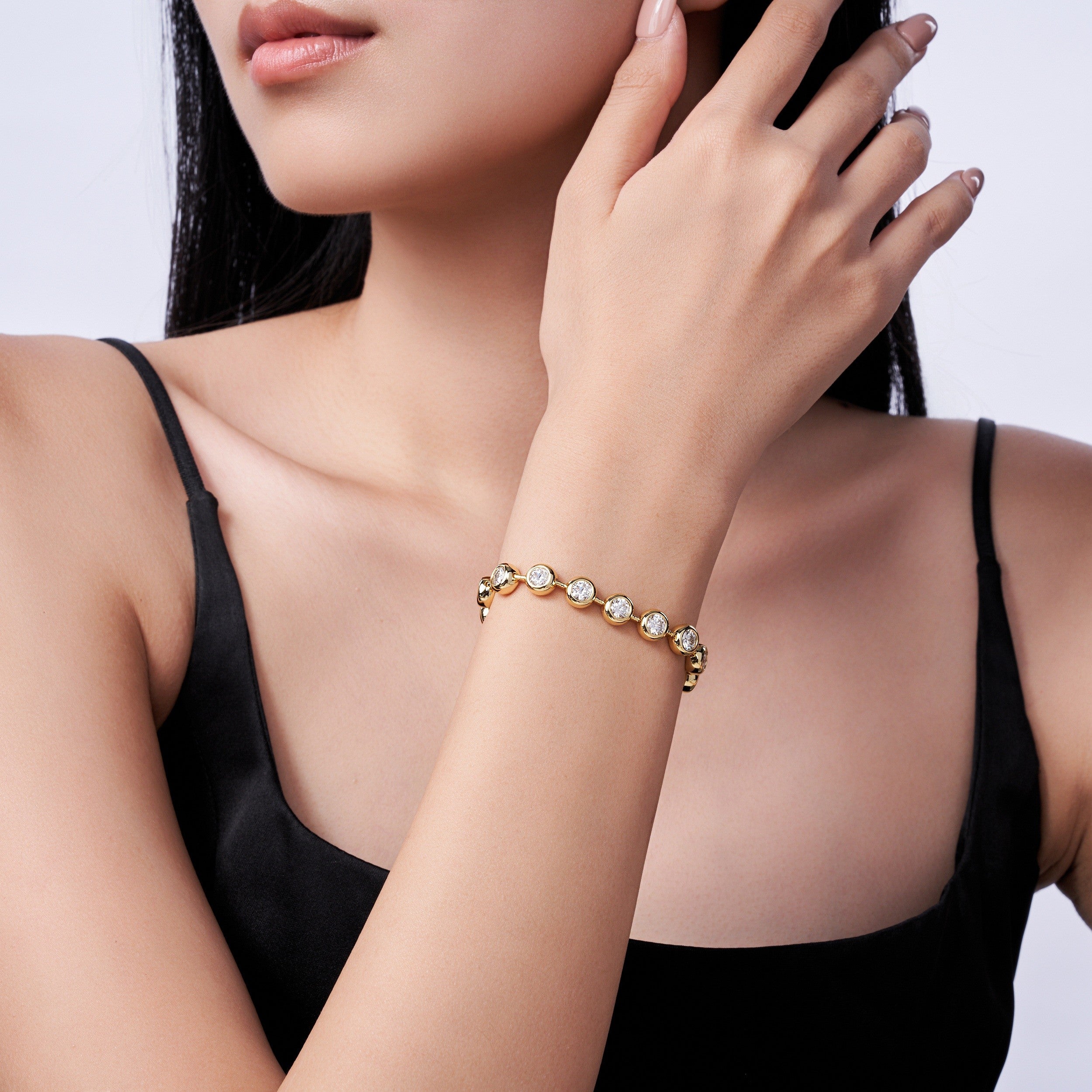 Luxuriöses goldenes 925 Silber-Armband mit Moissanit