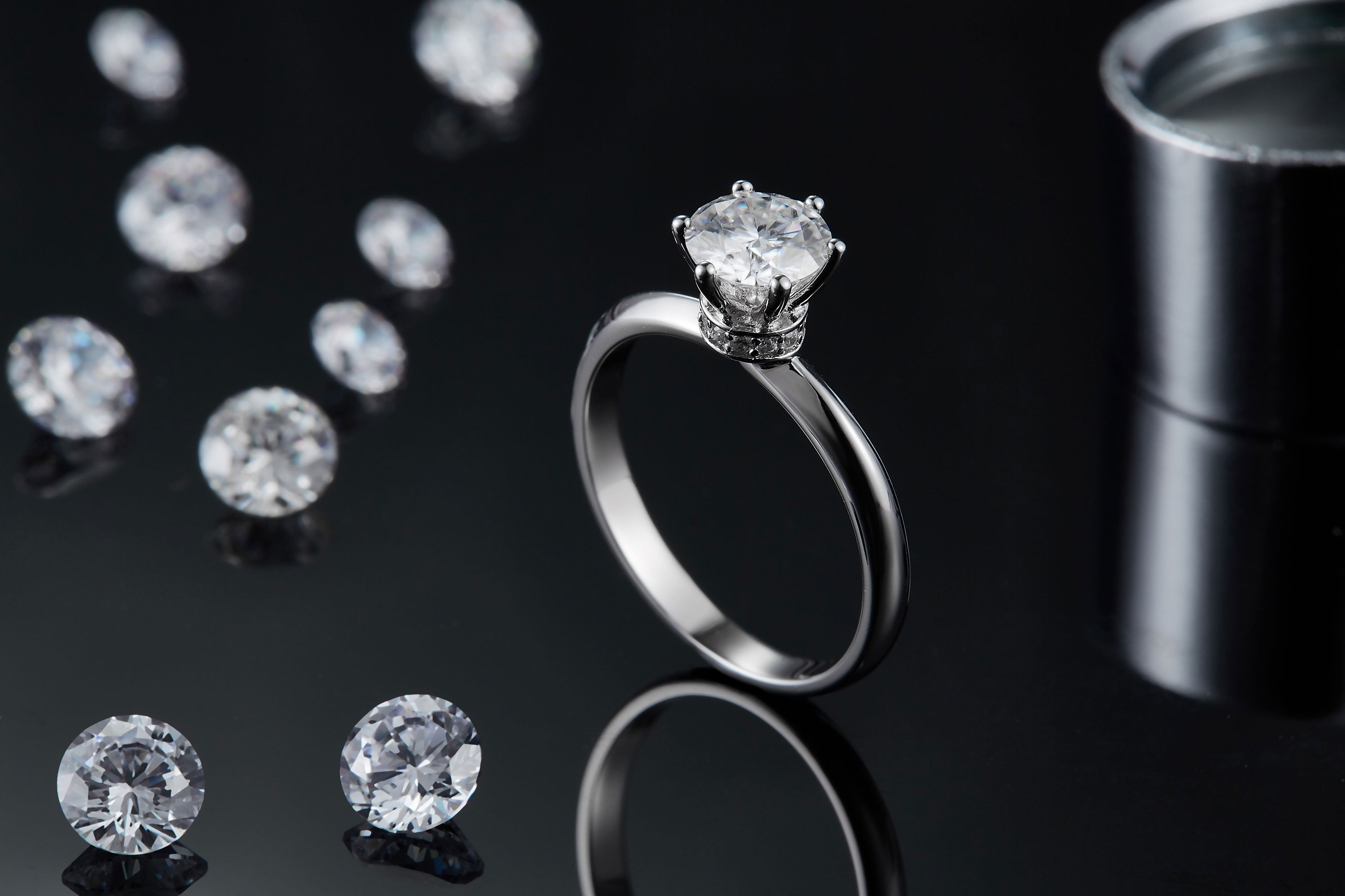 Klassischer Verlobungsring aus 925 Silber mit 1ct Moissanit