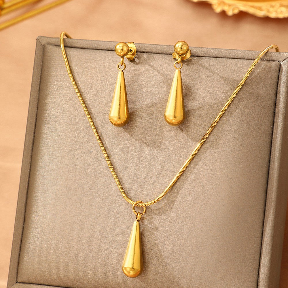 Elegantes 2-teiliges Schmuck-Set in Tr Tropfenform in Gold