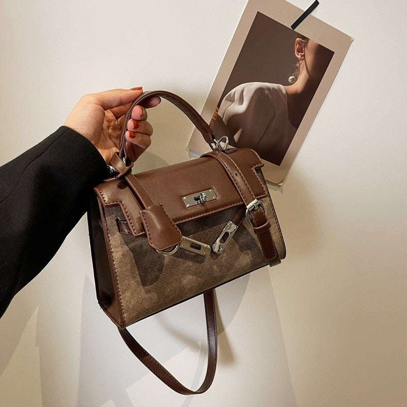 Elegant Retro Shoulder Bag for Women