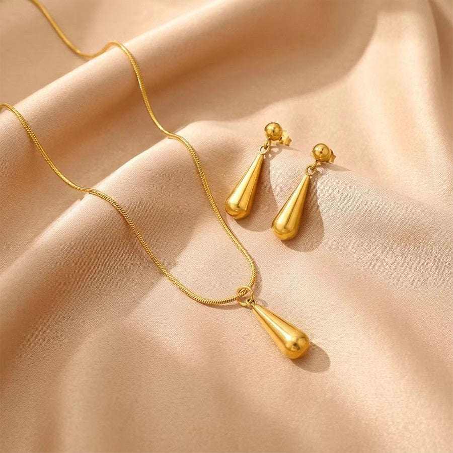 Elegantes 2-teiliges Schmuck-Set in Tr Tropfenform in Gold